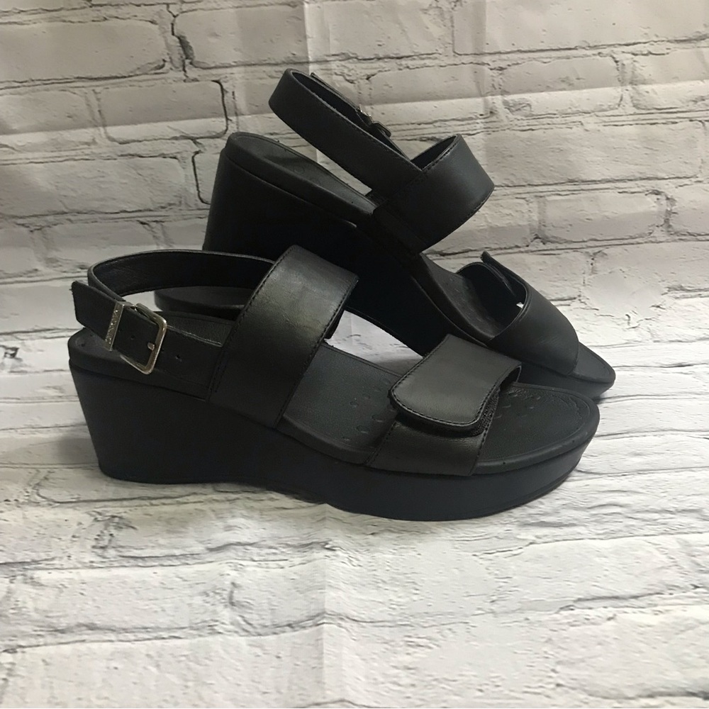 Vionic Lovell Wedge Sandals Black Size 7